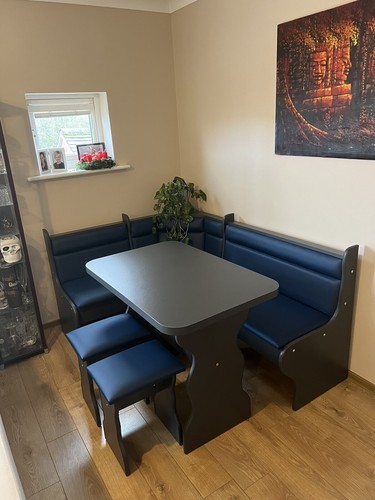 Kitchen dining corner - corner, seating